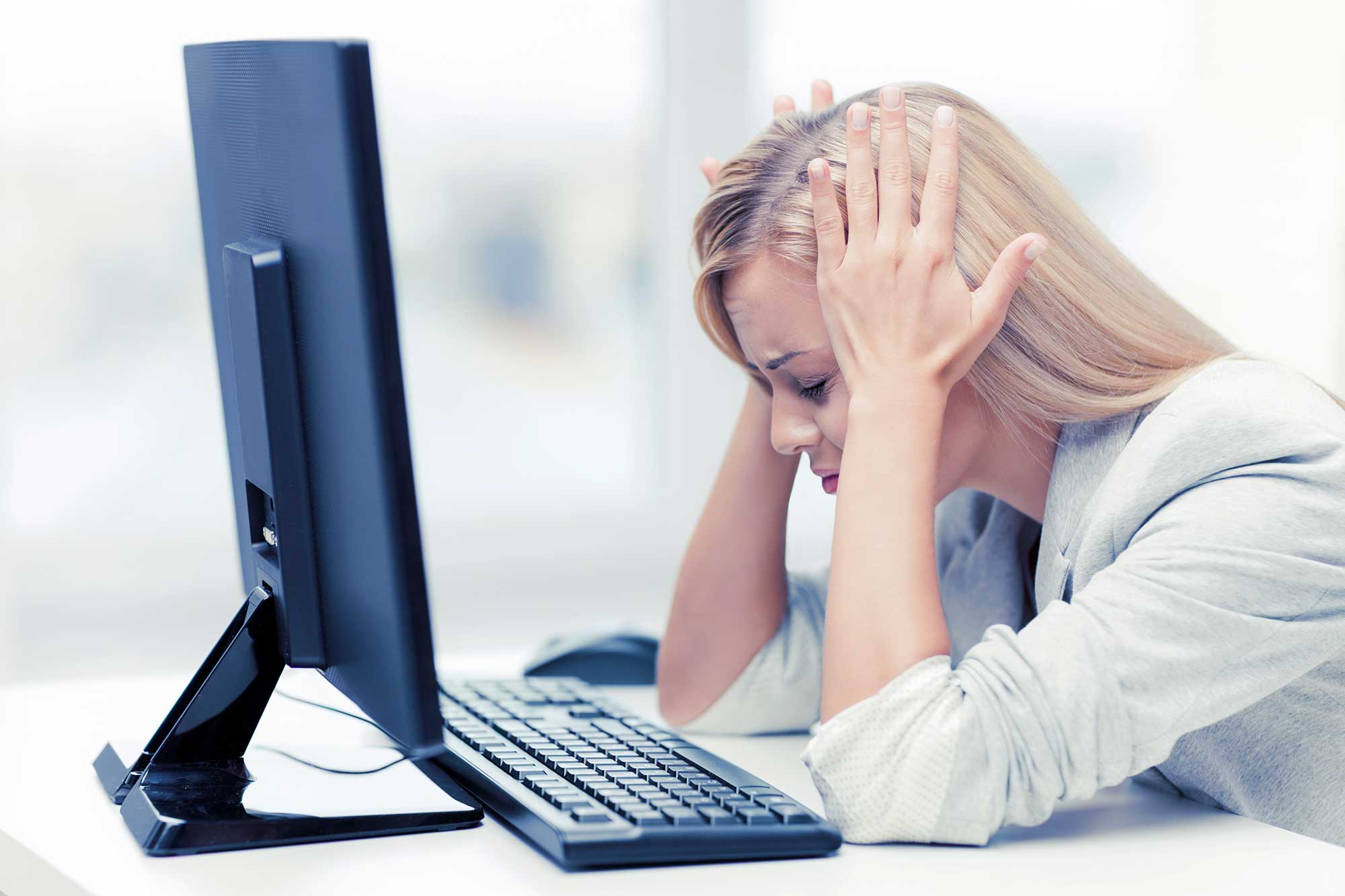 5 Reasons Your Online Training Program May Fail 5 Reasons Your Online Training Program May Fail